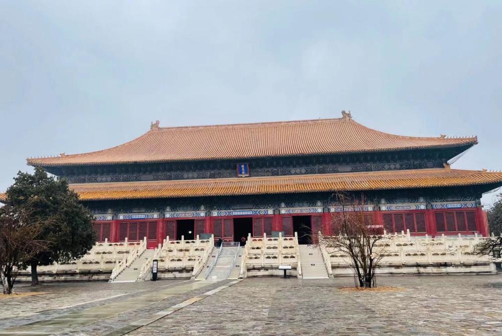 明长陵祾恩殿的柱子,梁枋是哪种木料制造的?