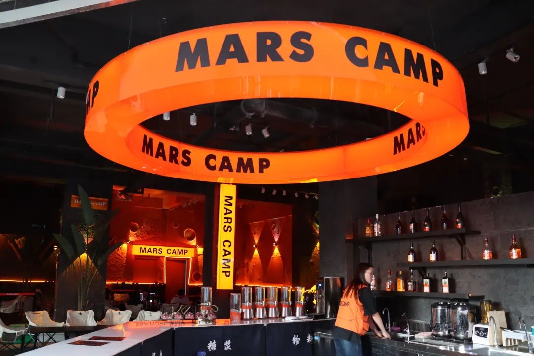 杨林大学城:灯火里,热闹"归位"