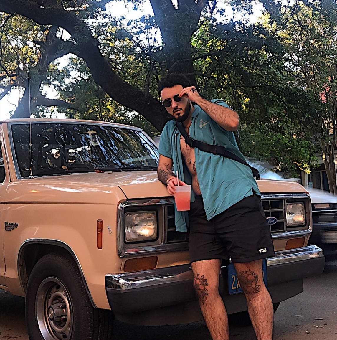 美国女子切除胸部,使用睾丸素,变性成男,7年后又决定变回女人