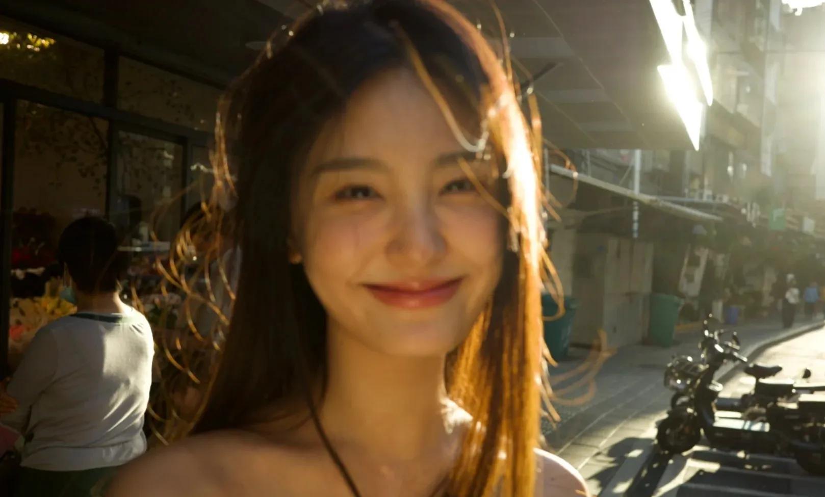 90年代上海首富的女儿,90年代大学生宿舍,90年代的车牌,老照片