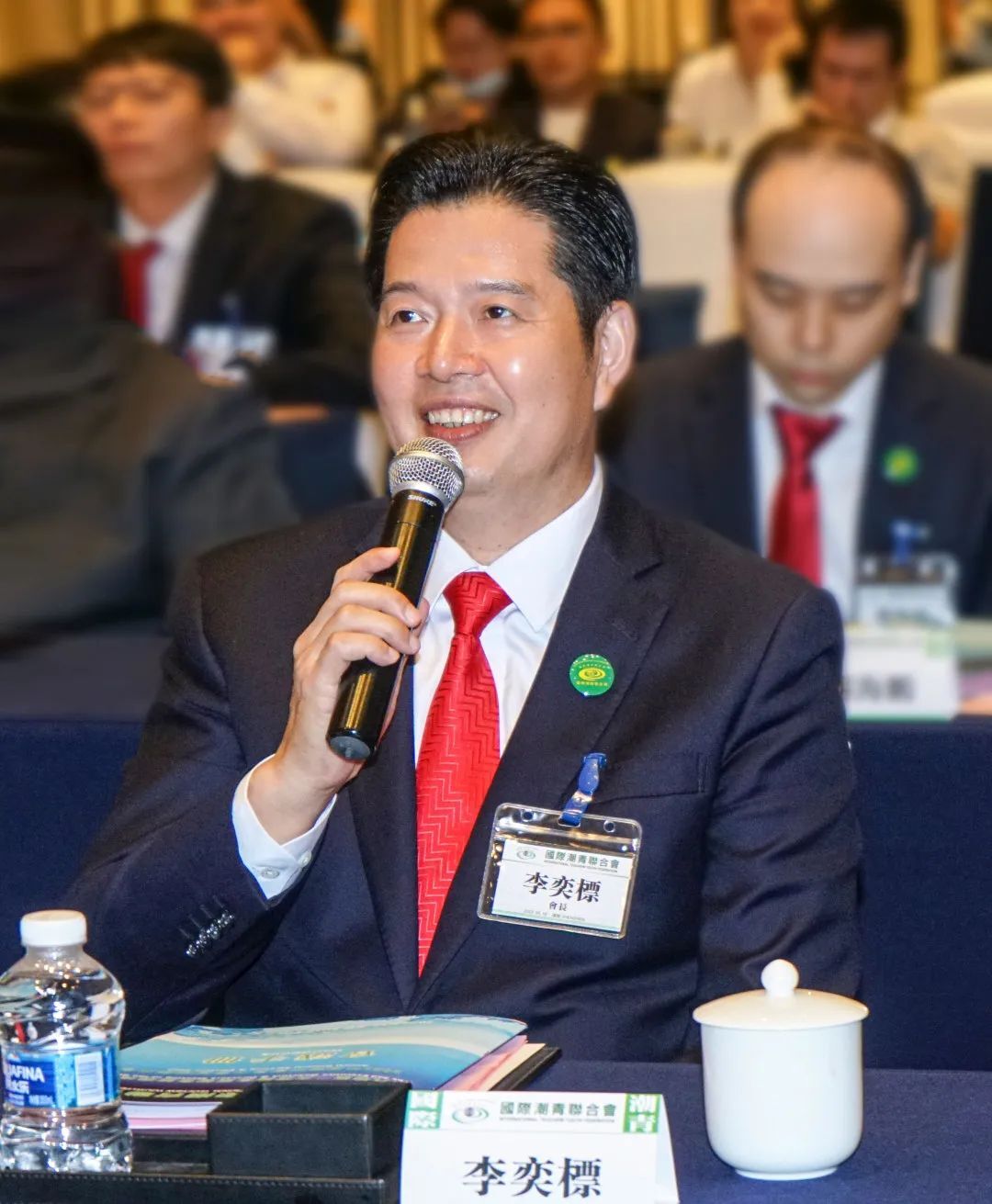 海岸集团董事长李奕标连任第十届国际潮青联合会会长