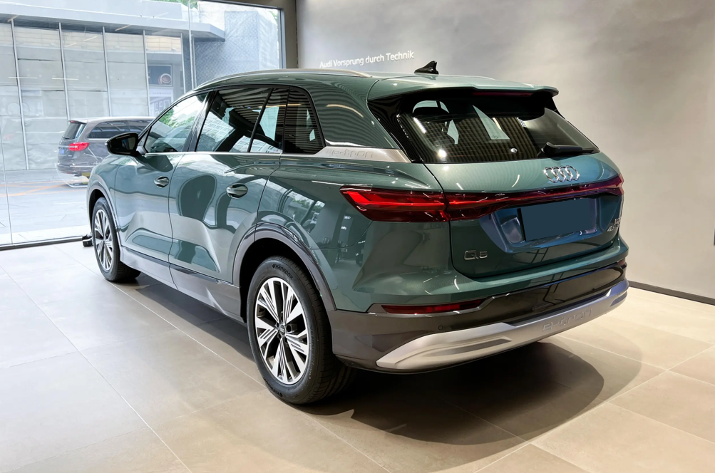 豪华中大型纯电suv,奥迪q5etron实车到店,产品力如何?
