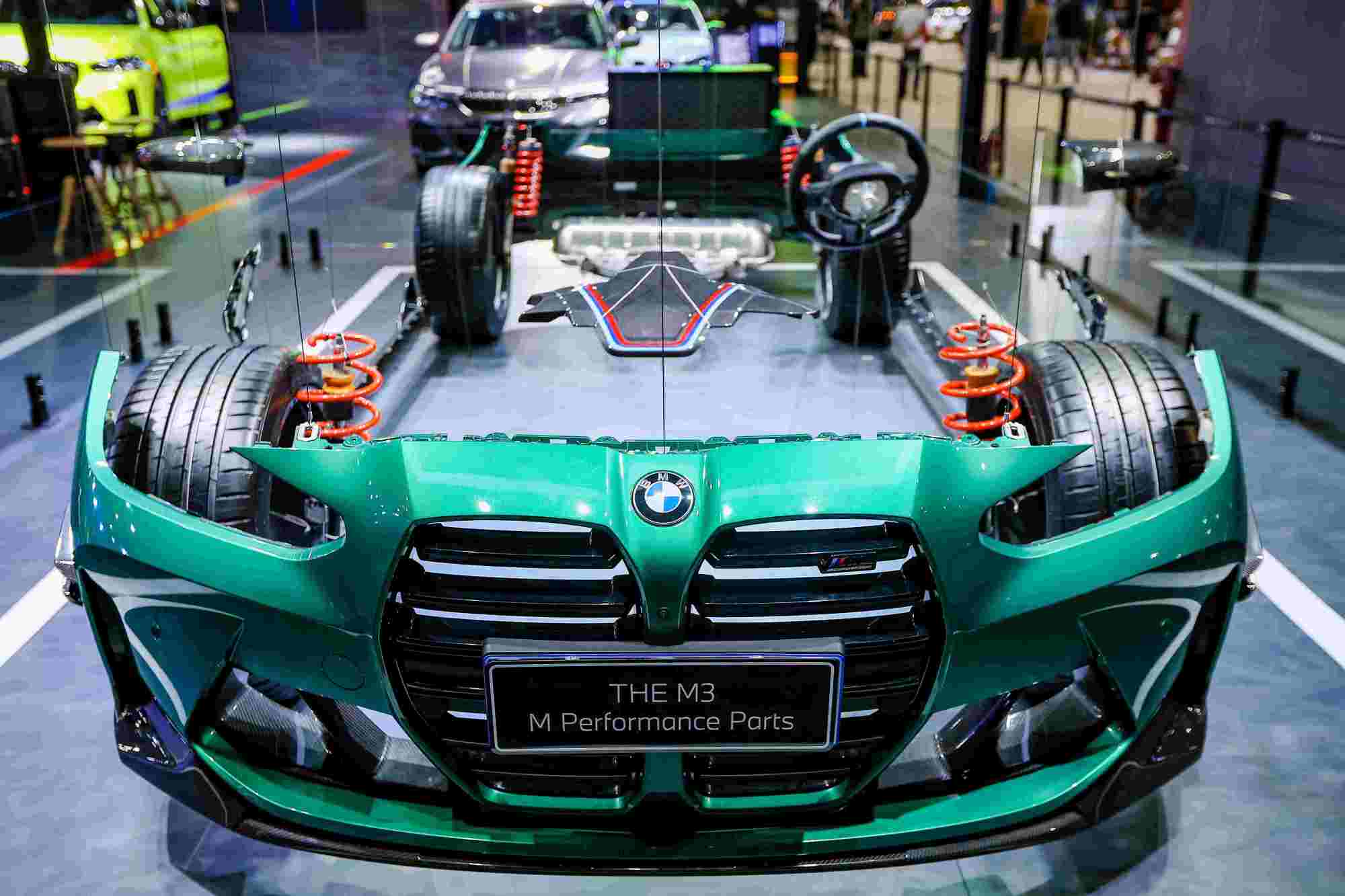 bmw携创新高性能套件强势亮相2021ait东莞改装车展