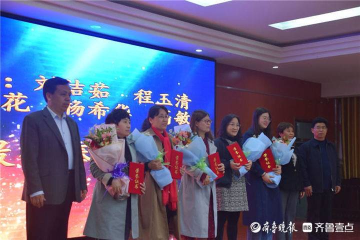 陽(yáng)信縣實(shí)驗(yàn)小學(xué)表彰“學(xué)榜樣 提質(zhì)量”優(yōu)秀教師(圖3) 陽(yáng)信縣實(shí)驗(yàn)小學(xué)表彰“學(xué)榜樣 提質(zhì)量”優(yōu)秀教師(圖3)