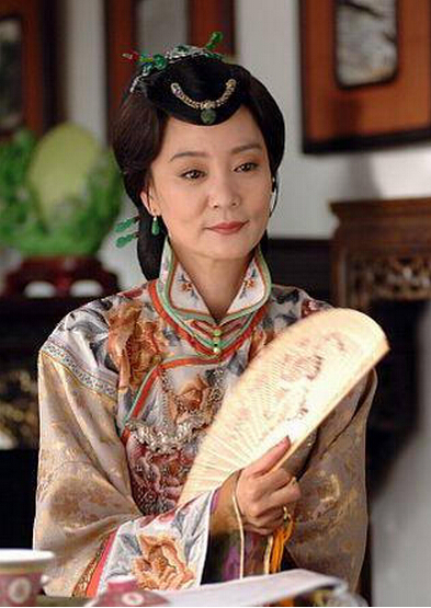 看看那些"天生苦相"的女星们,五官很漂亮,但总是扮演苦情角色