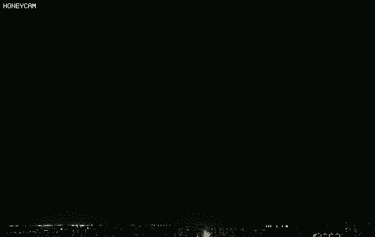 北京闪电|多图！“北京闪电”上热搜，城区北部和副中心将有强降雨