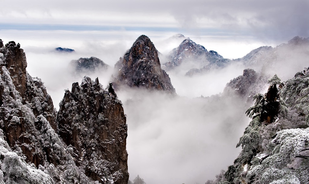 黄山雾凇,雪松,云海,日出日落雪景专线摄影
