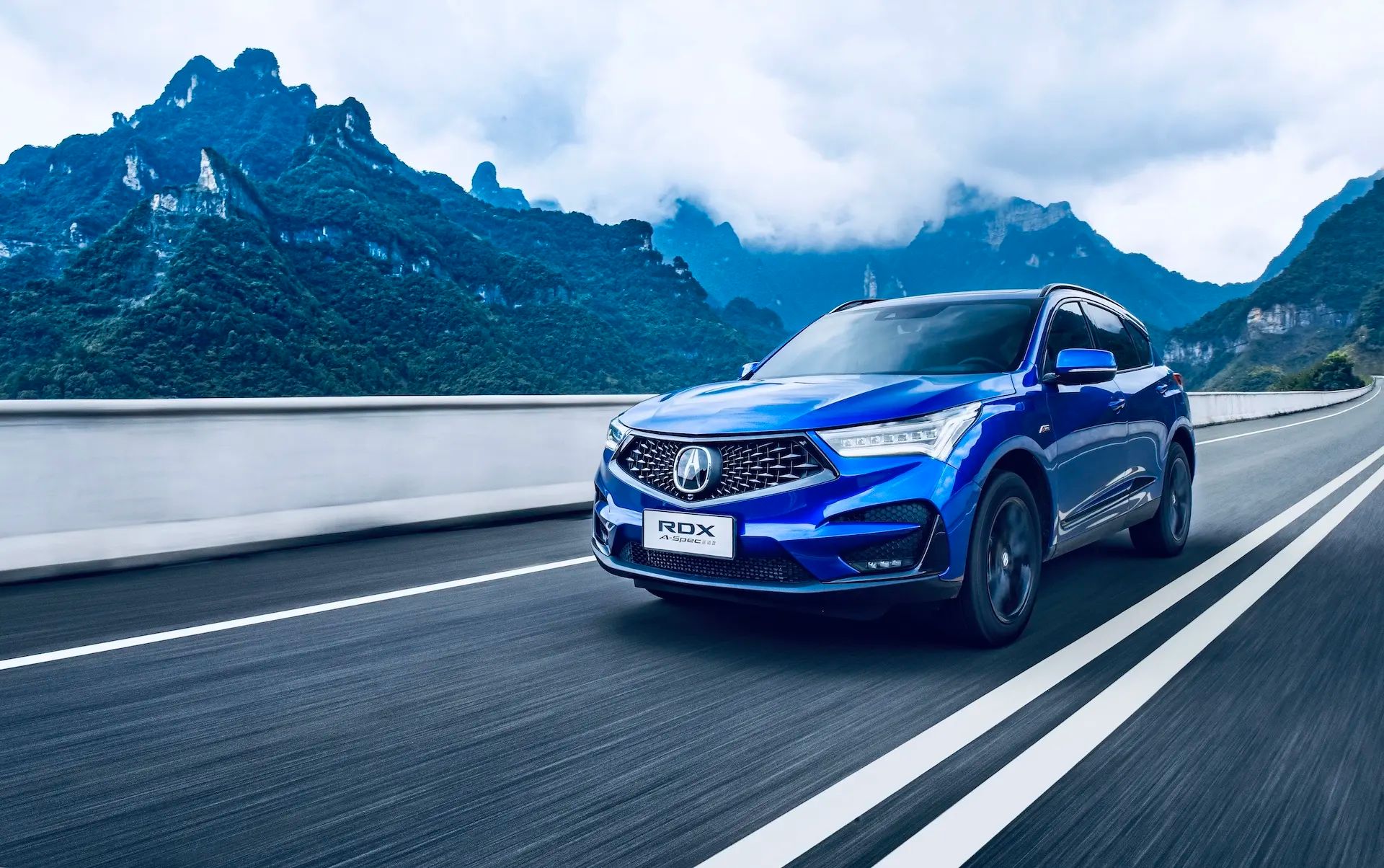 动力与舒适兼具广汽讴歌rdx新生代年轻人首选