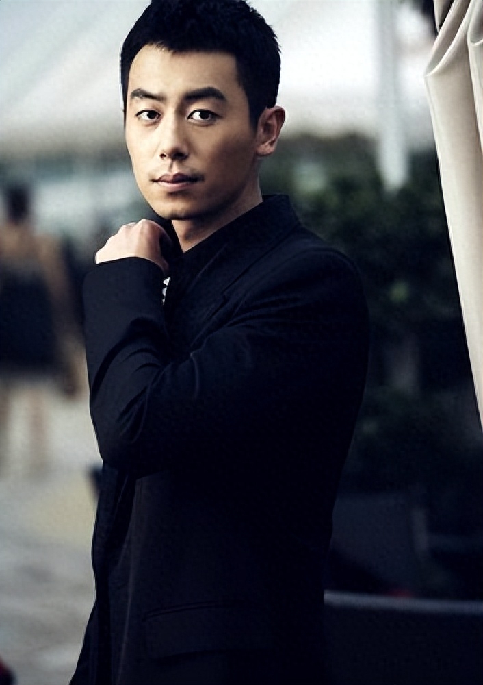 善恶终有报当众得罪郭麒麟才3年的朱亚文沦为糊咖真不冤