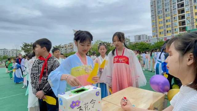 成都市雙流區雙華小學|書香浸潤童年 閱讀點亮人生