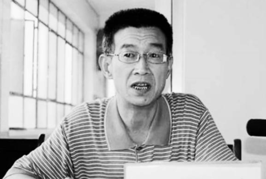 秘书报告张爱萍,副总理姬鹏飞有事求见,张:不见,就说我不在