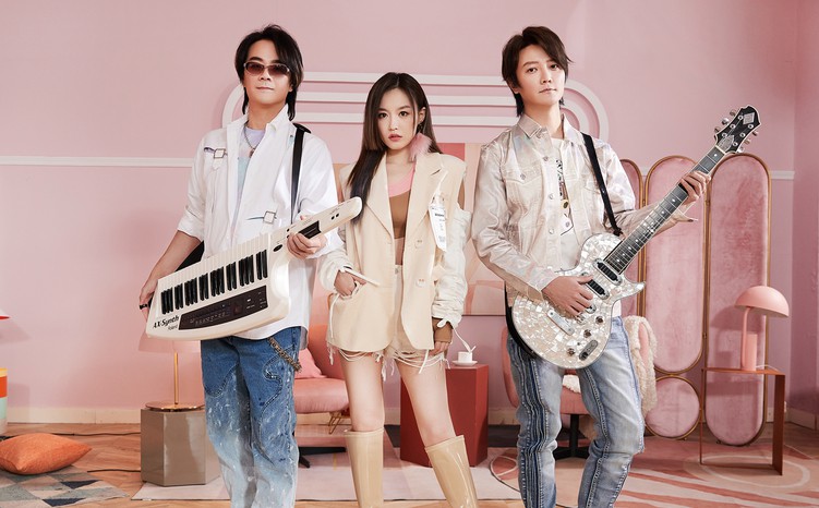 詹雯婷太惨了!先是被迫离团,后控告恩师陈建宁等人反遭起诉