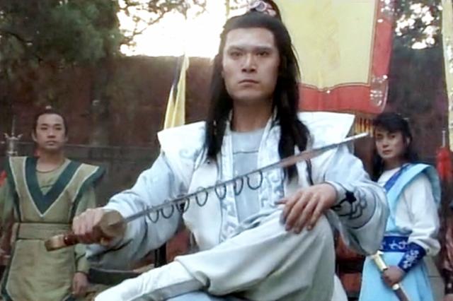 白眉大侠:此人要杀南侠展昭,山西雁徐良赢了他为何又放了他?