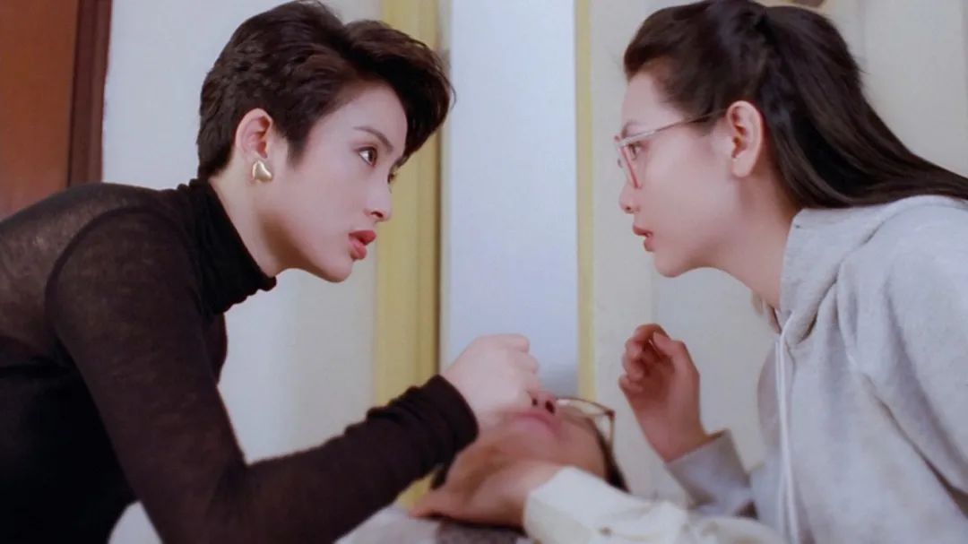 《逃学英雄传》:跟风《逃学威龙》,却抢了《逃学威龙2》的先机