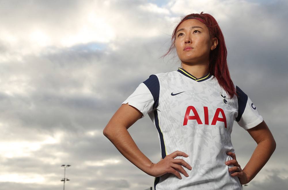 水庆霞再现神换人,中国女足逆转登顶亚洲之巅,黄健翔,徐阳落泪