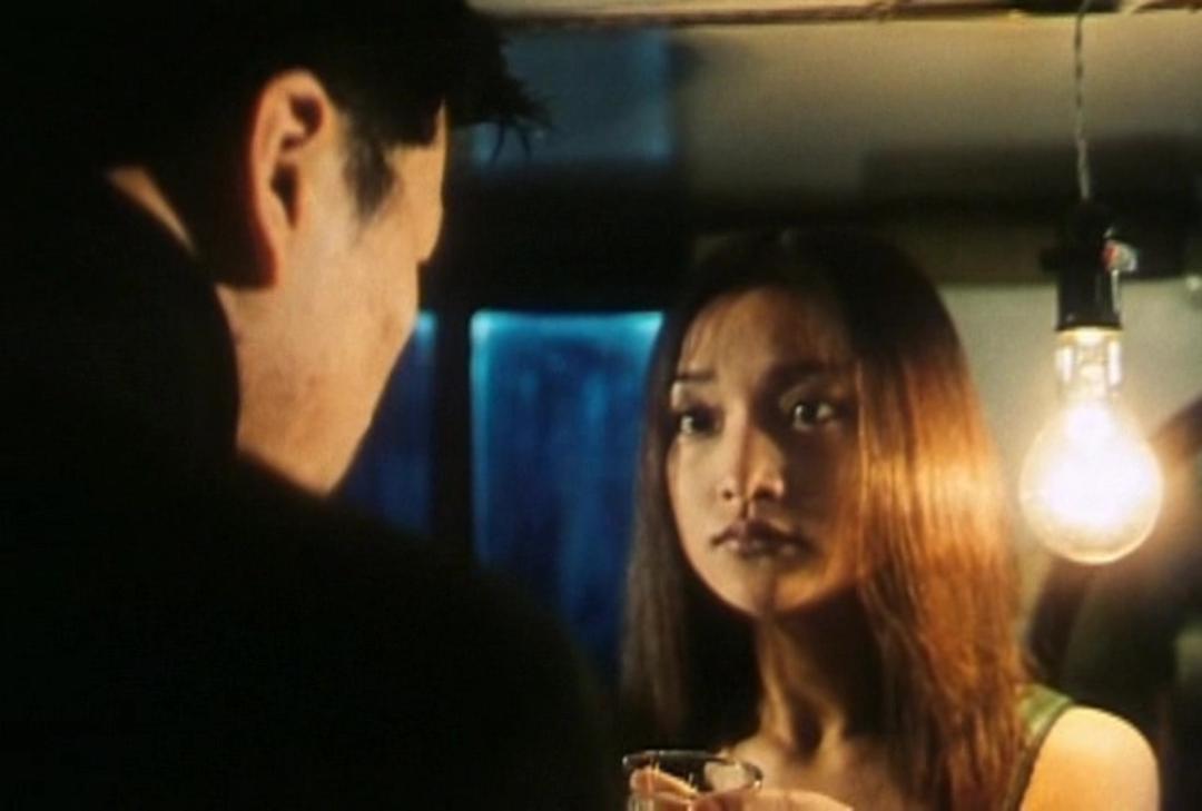 《苏州河》年少时没看懂,看懂时已是泪流满面,爱情一去不再来