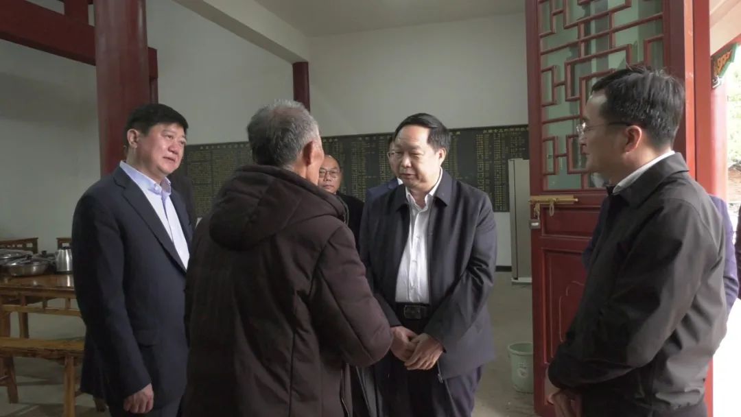 刘金接在我县调研民政工作