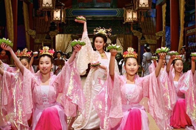 当演员靠颜值撑起一部剧?造型越夸张越好看,从此君王不早朝!