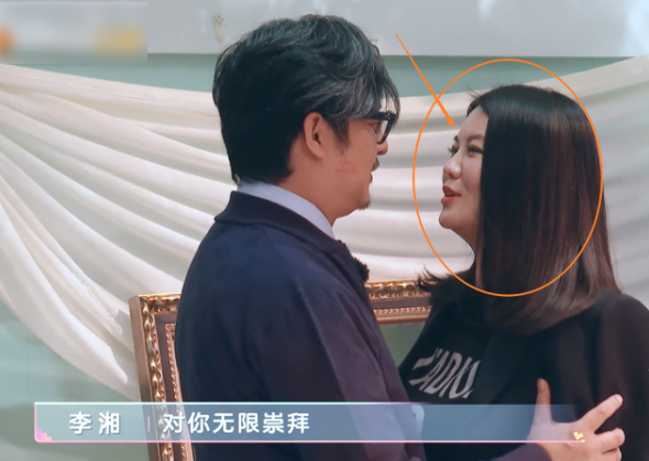 王诗龄晒书法作品,看到她写的字,"富养"的意义就在于此