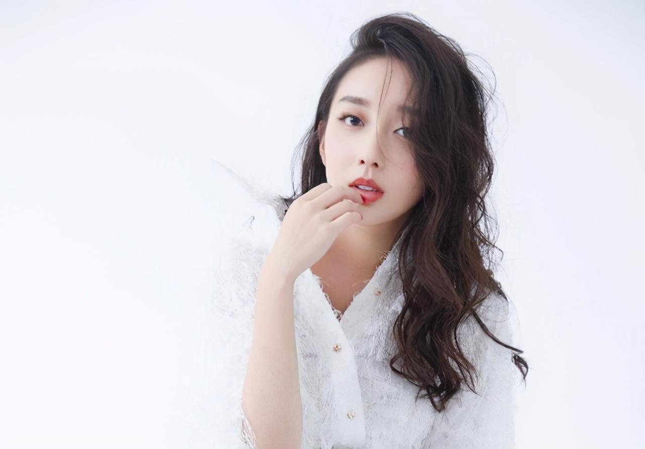 非诚勿扰最美女观众:因2秒镜头爆红,今拍多部作品成人气女星