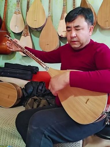 民族乐器演奏 都塔尔演奏 自弹自唱