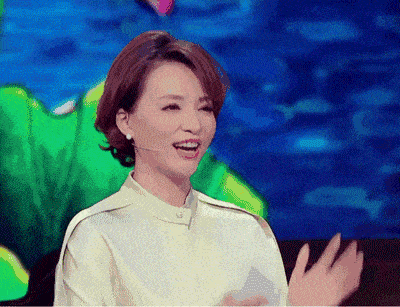 春晚又想董卿,带你看看她离开的这三年