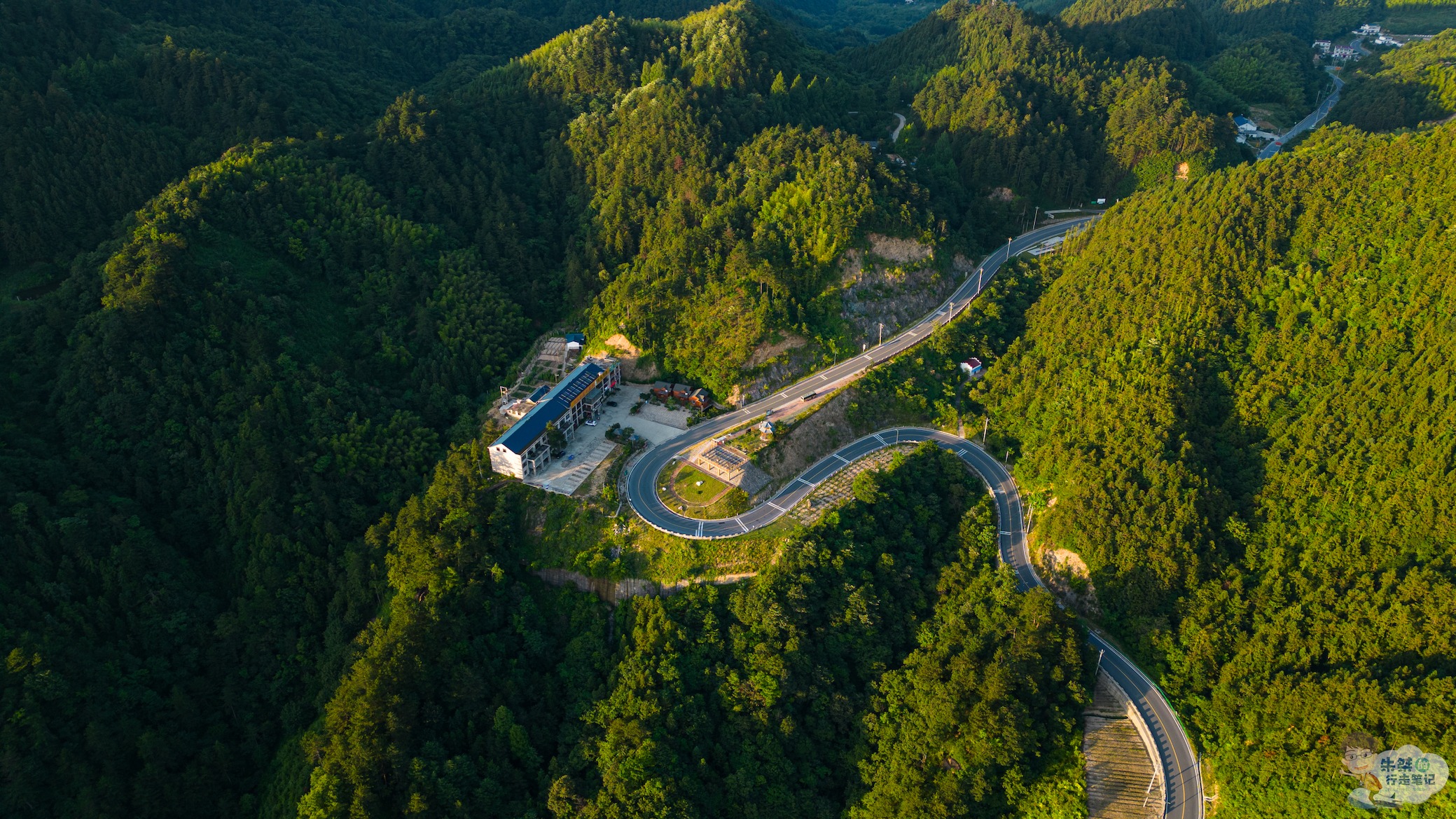 夏天,六安旅行正确的打开方式,驾游800公里大别山风景道