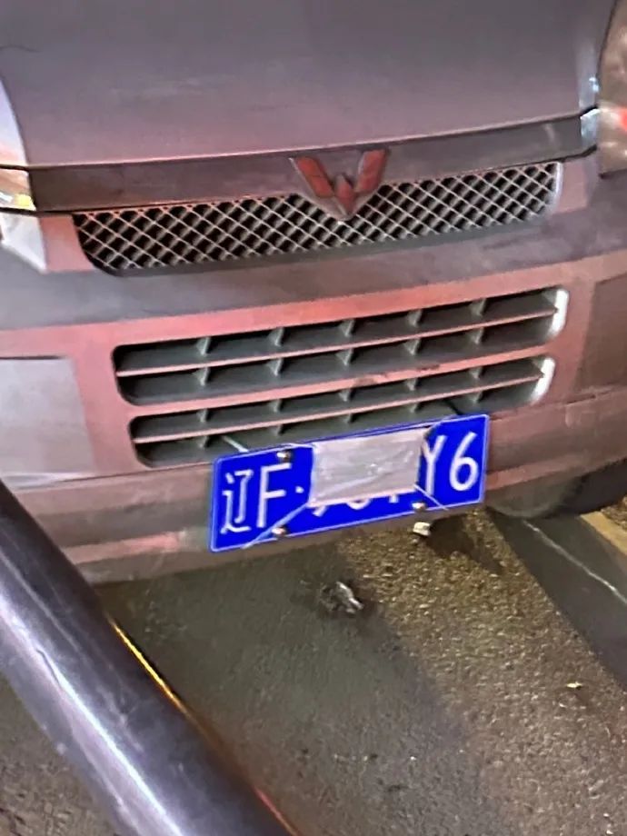 路边惊现已脱水的三体人,请求支援!哈哈哈