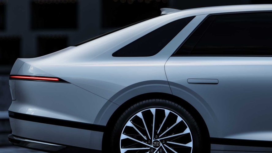 进击高端市场力作 全新现代azera官图发布