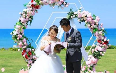 出生率跌至10%以下,結婚率創17年最低,背後的真相真是高房價?