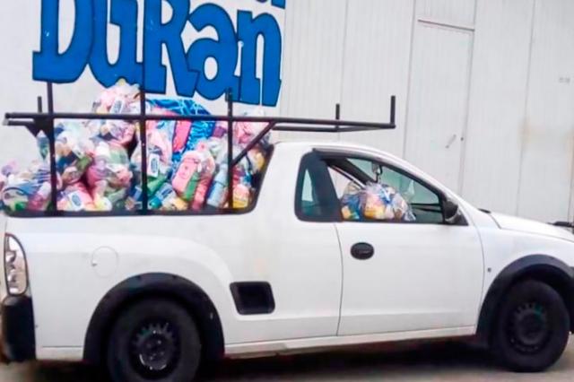 墨西哥毒贩街边给穷人发食物,结果遭警察发现,双方交火后被捕