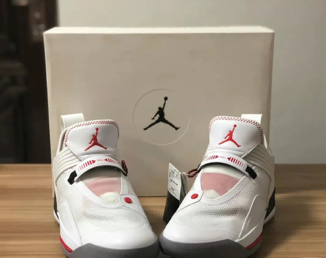 打球不就是为了帅吗——aj33 se 白水泥