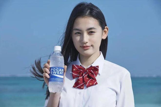 宝矿力女孩火出圈:一出场就收割国民度,背后的审美原因是什么?