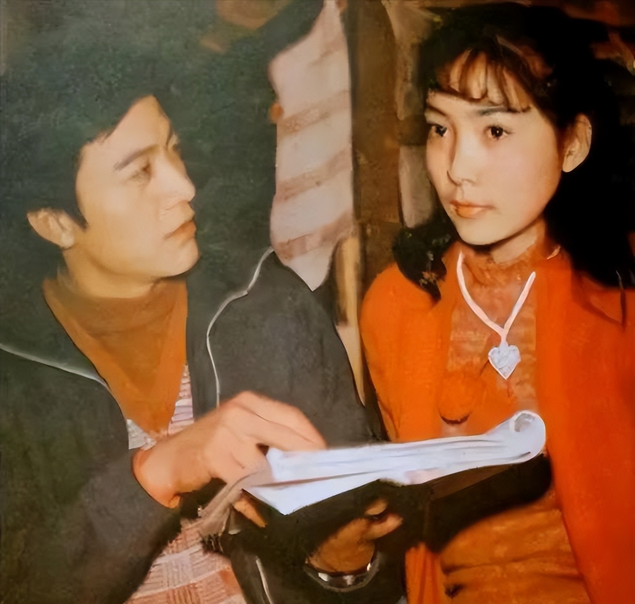 张铁林:情断北影校花,抛弃波兰妻子,57岁女友刘玉婉才是老伴