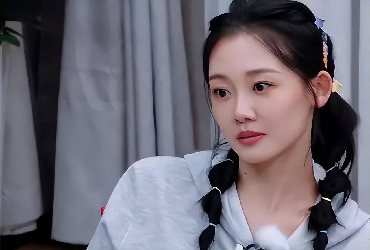 苗苗抱怨郑恺太抠门:婚后都在租的房子里!无意暴露夫妻真实关系