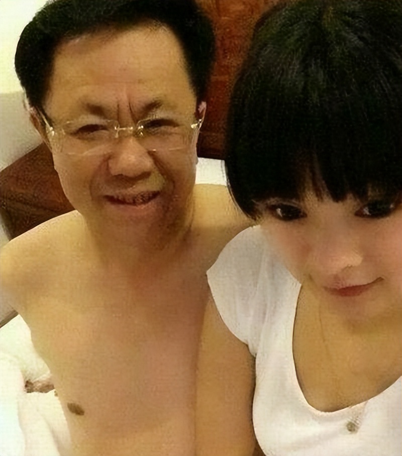 "花心巨贪"徐其耀落马,包养146名情妇,敛财2000余万被判死缓