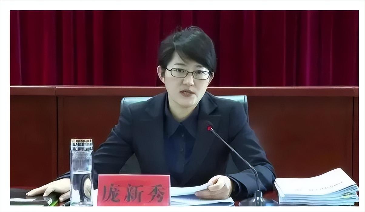 纪实:云南"六毒"女县长庞新秀,魔爪伸向穷人盯上3.26亿扶贫款