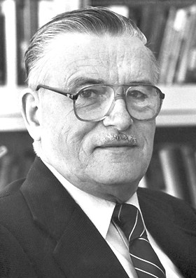 解读詹姆斯·布坎南的经济学新学派,公共选择理论