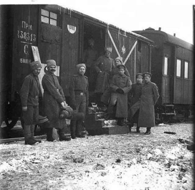 1929年张学良挑战斯大林,东北海军大战苏联舰队,结果如何?