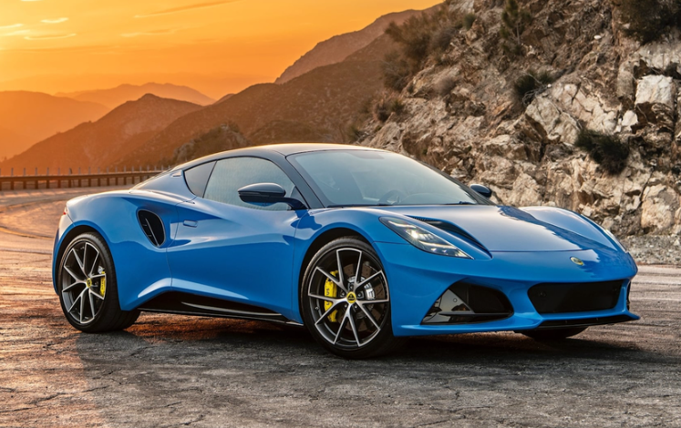 amg引擎421马力路特斯·艾米拉 入门小跑更实用