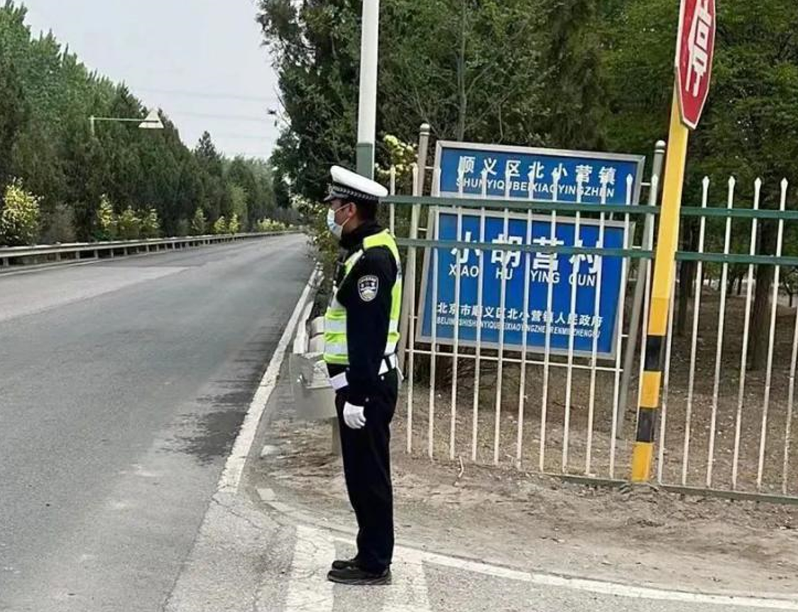 嚴打露天燒烤!北京順義北小營鎮守護提升水生態環境