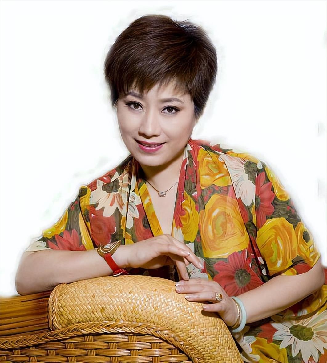 越剧名家王志萍:最红时去日本追随丈夫,她与郑国凤分开泪流满面
