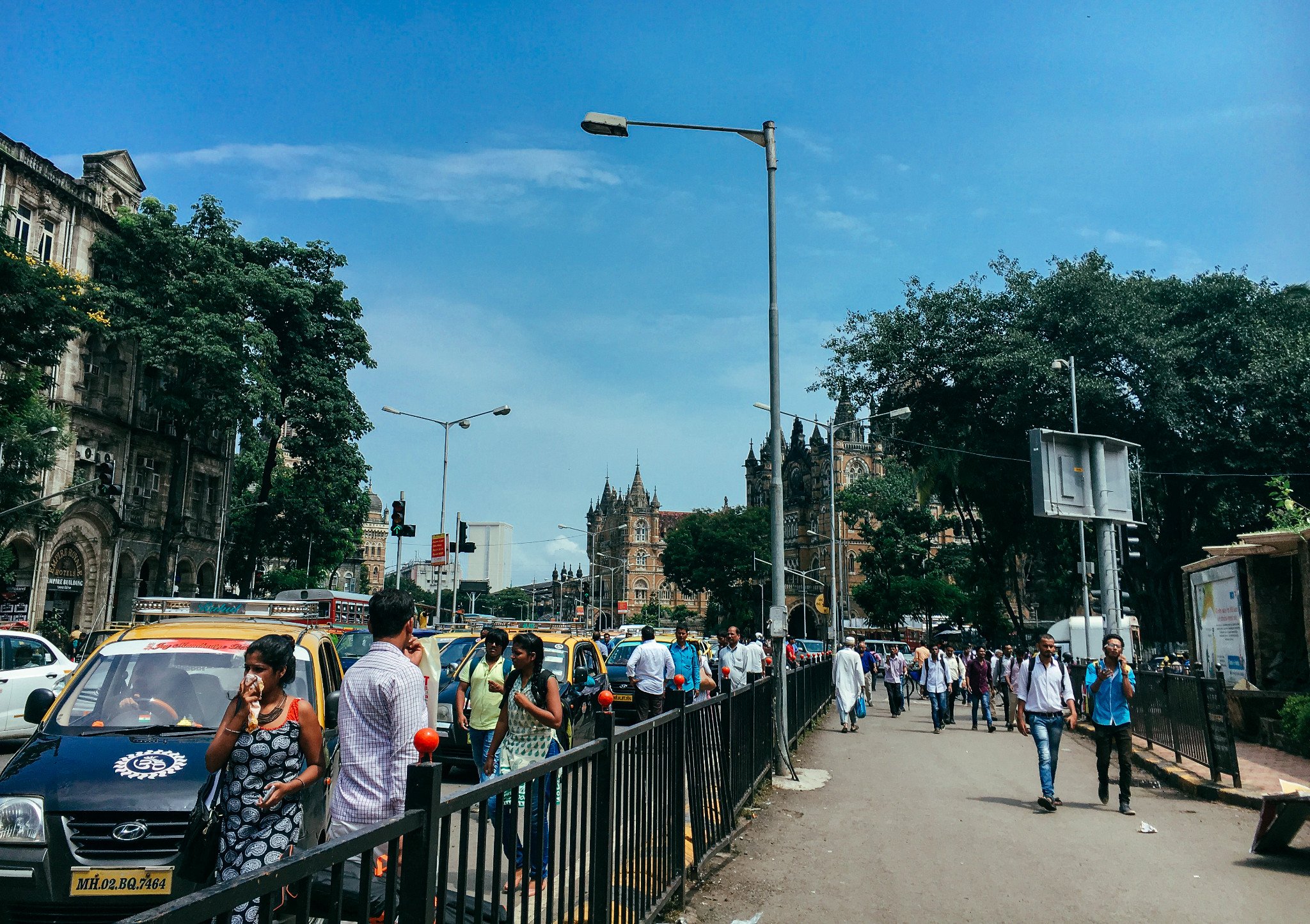 孟买作为印度最发达的城市,跟上海相比如何?在我国能排名第几?