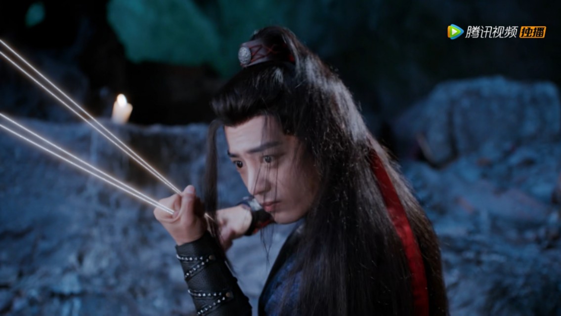 魏无羡的红发带是为了搭配衣服吗?还是说有其他意义