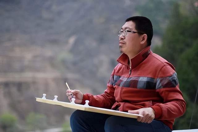 画家魏国安——笔行流畅,古润典雅