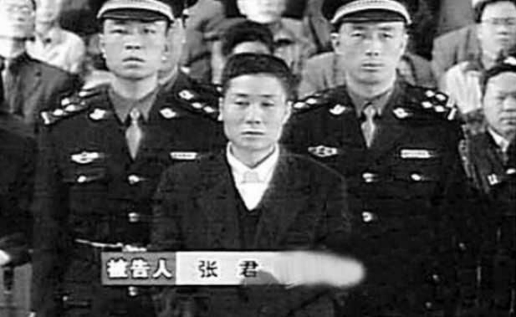 2000年湖南悍匪张君落网,宣判后,他对两个儿子说了这样一段话