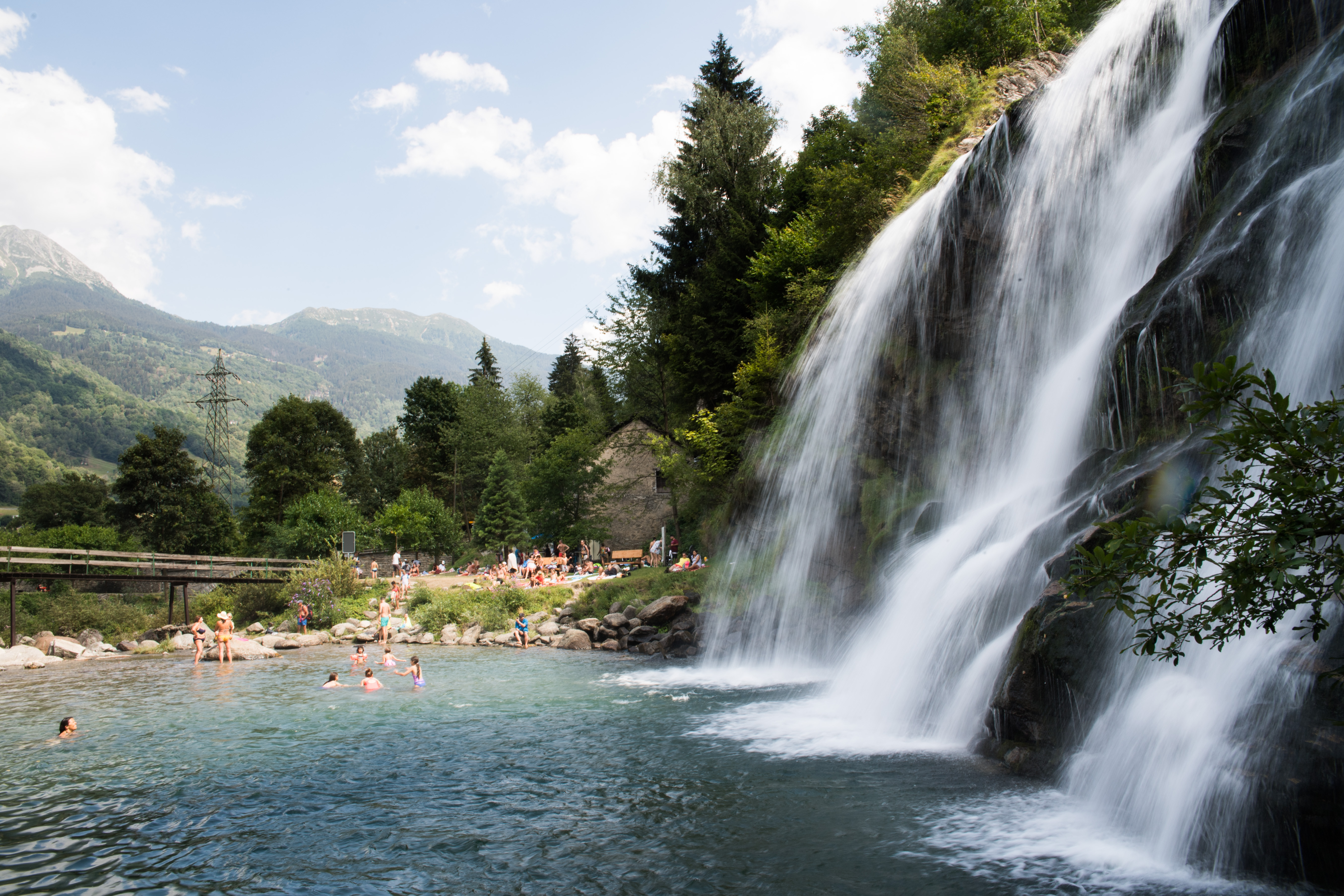 瑞士:瀑布享清凉(15)