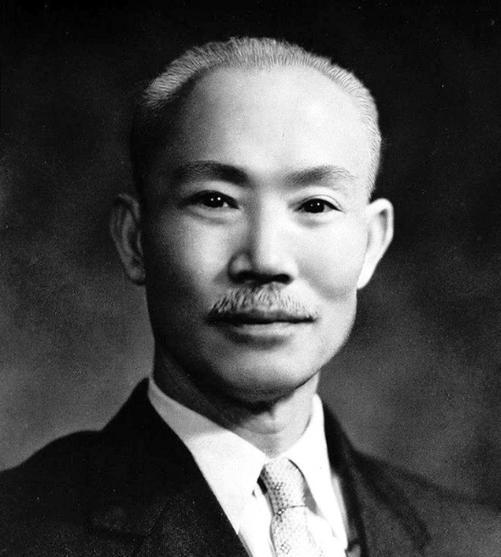 欧百川打响了划时代的第一枪,没伯乐解甲归田,建国后受贺帅重用