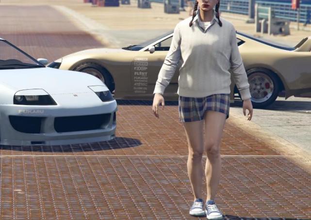 《gta5》男女换装的区别有多大?jk裙装洛圣都大佬的最爱!