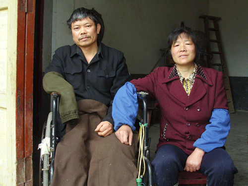 11年夫妻情,因丈夫脑出血瞬间瓦解,98万卖房款妻子就是不肯给拿